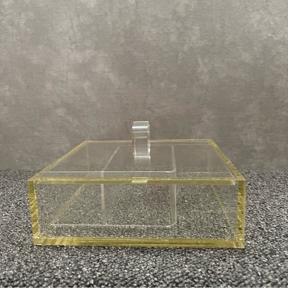 VINTAGE Lucite Snack Box - Picture 3 of 6